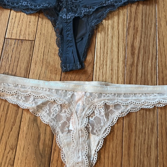 Victoria Secret Thongs - Picture 5 of 8